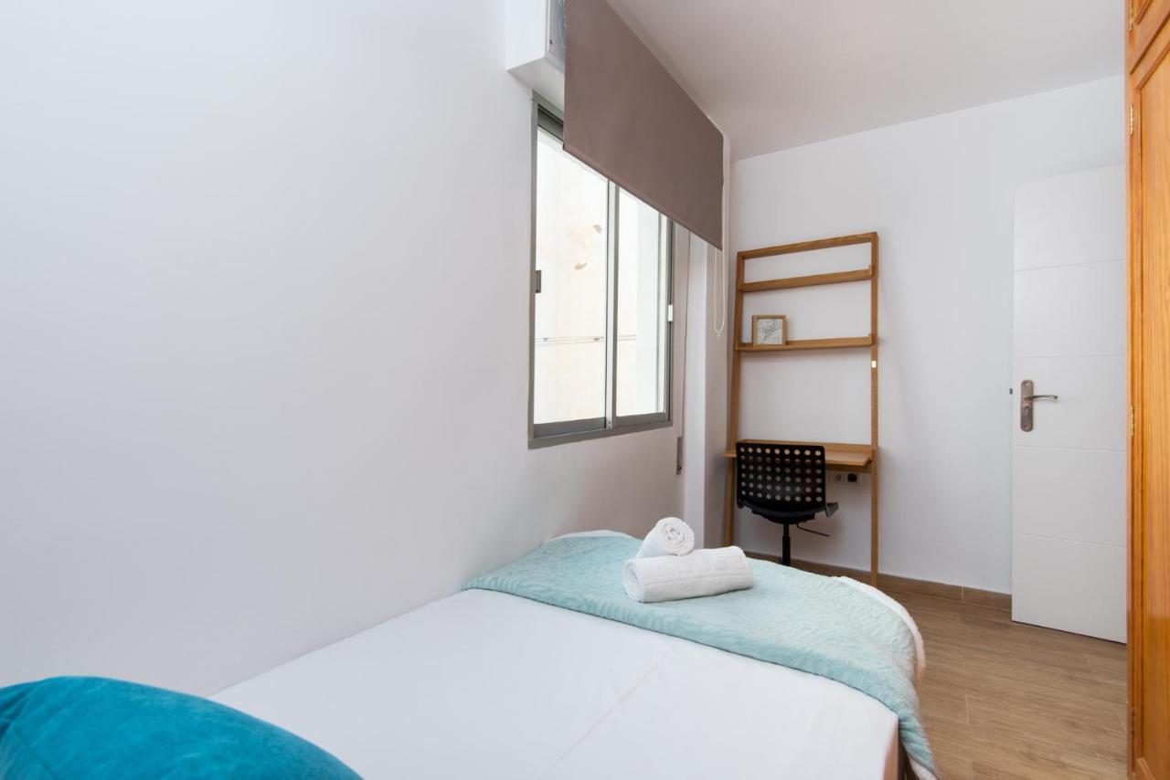 The 7Th Corner, Hugh Apartment Ideal For Groups Malaga Bagian luar foto